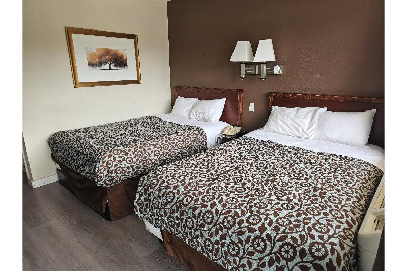 Travel Inn By OYO Omaha image