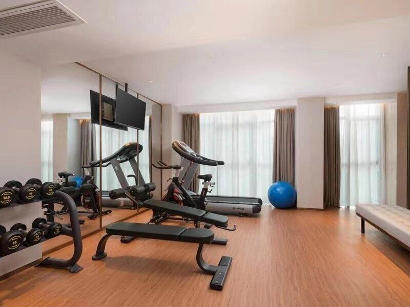 Lucky Holiday Hotel image