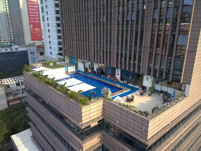 Lucky Holiday Hotel image