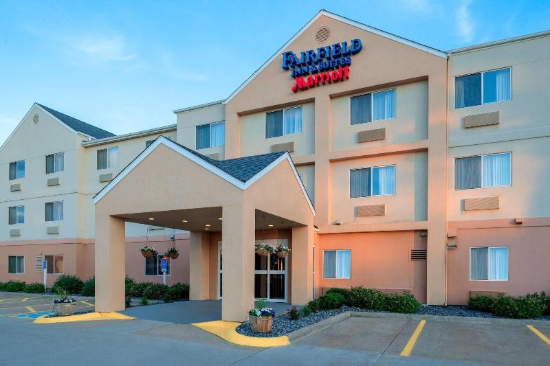 Fairfield Inn Suites Stevens Point image