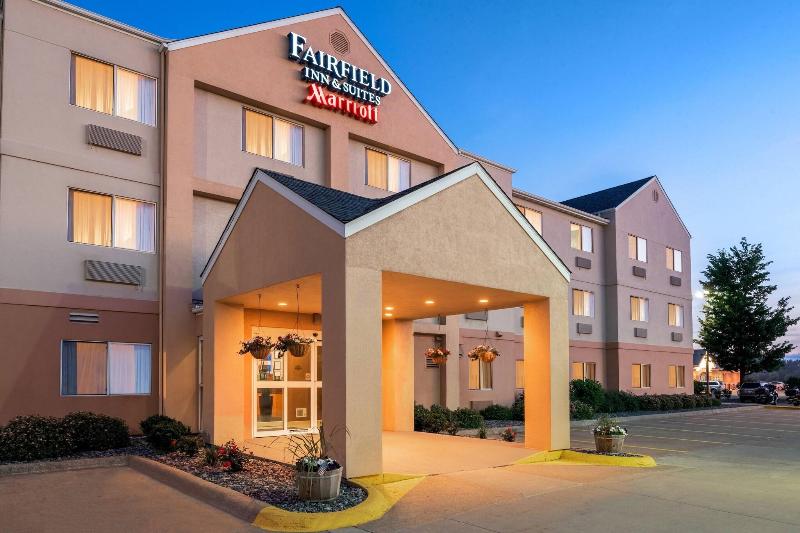 Fairfield Inn Suites Stevens Point image