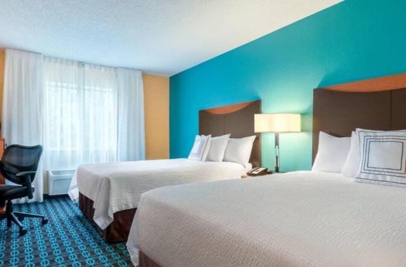 Fairfield Inn Suites Stevens Point image