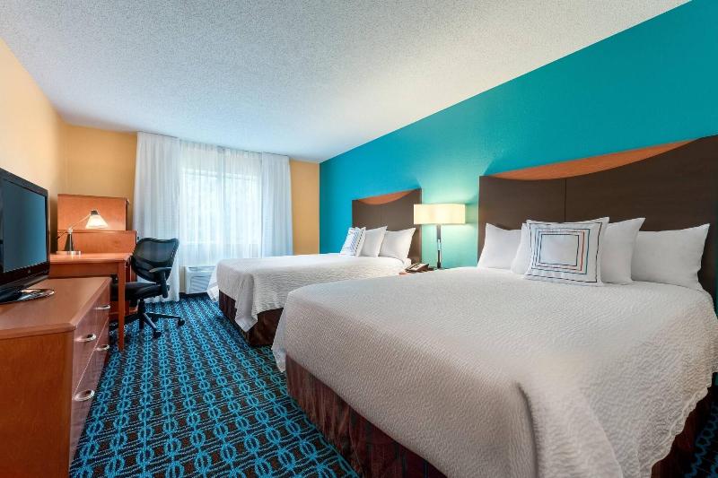 Fairfield Inn Suites Stevens Point image