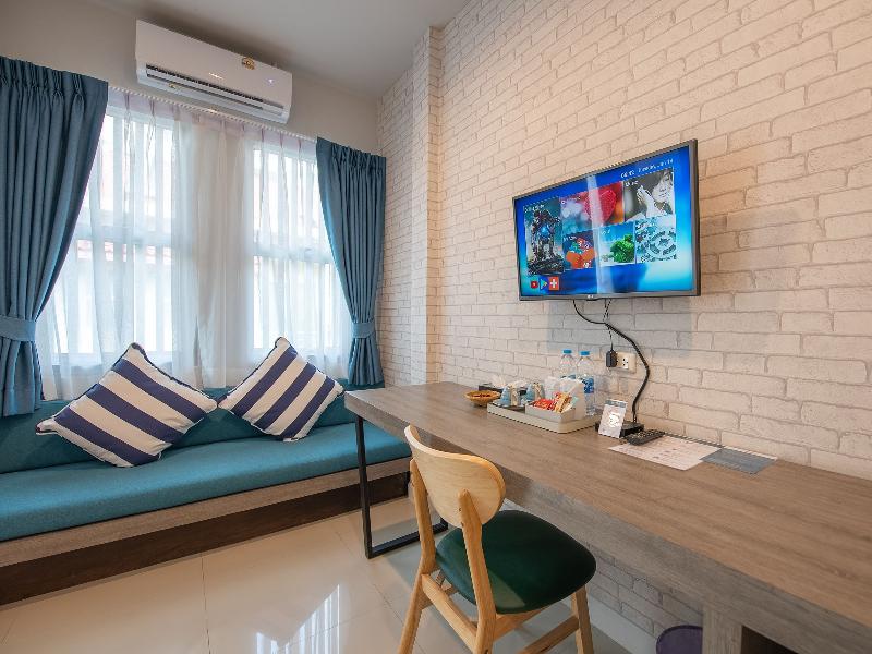 MORE Patong Hotel image