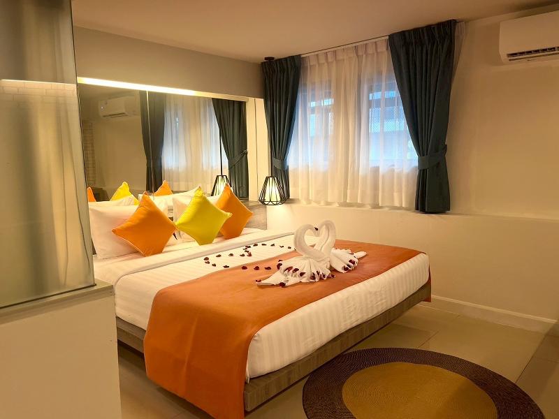 MORE Patong Hotel image