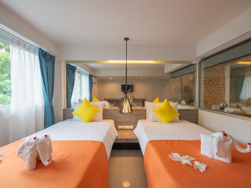 MORE Patong Hotel image