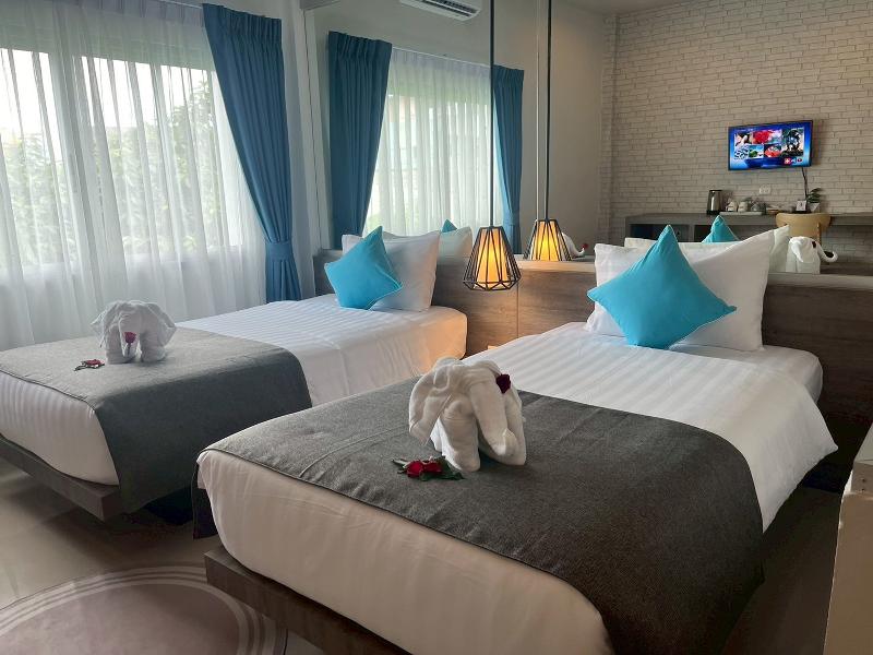 MORE Patong Hotel image