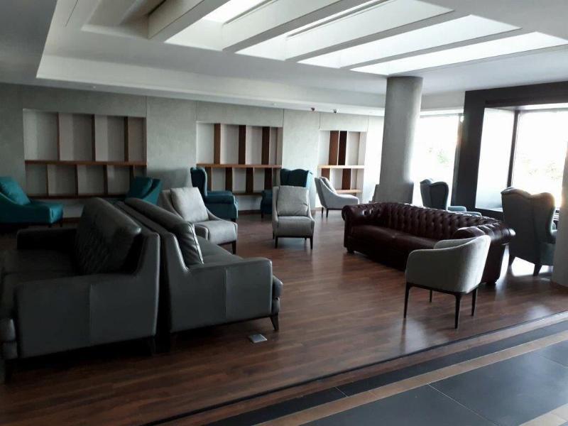 Le Pave Residences