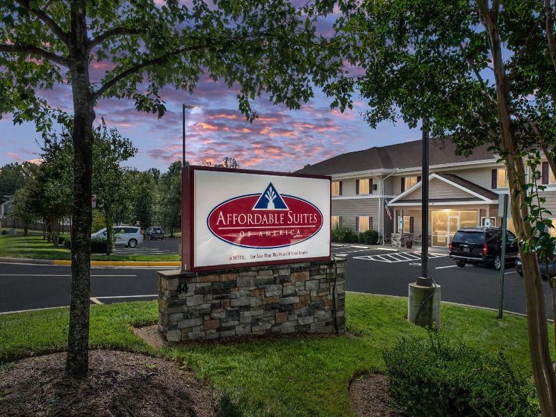 Affordable Suites Of America Quantico image