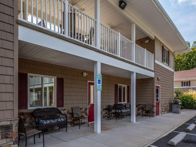 Affordable Suites Of America Quantico image
