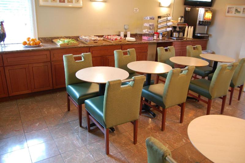 Western Inn Lakewood Tacoma image