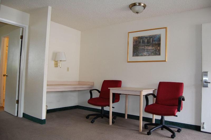 Western Inn Lakewood Tacoma image