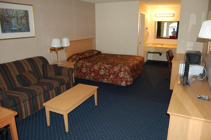 Western Inn Lakewood Tacoma - Image 7