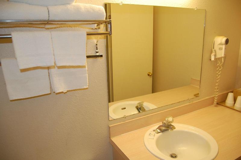 Western Inn Lakewood Tacoma image