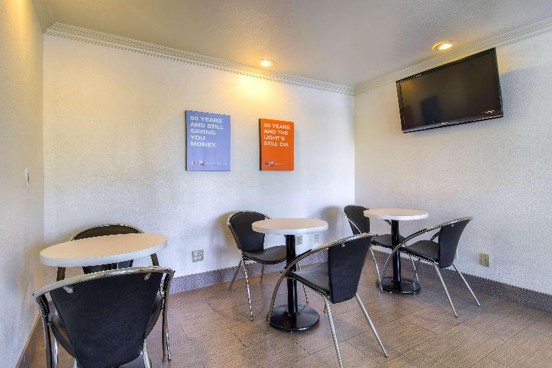 Motel 6 Menifee Sun City Ca image