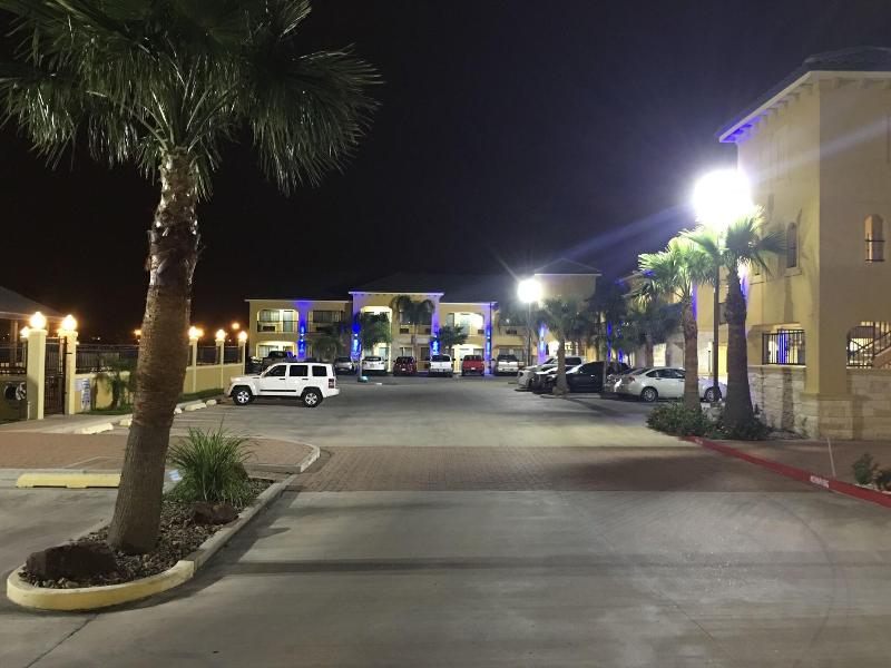 Weslaco Inn Weslaco Mercedes image