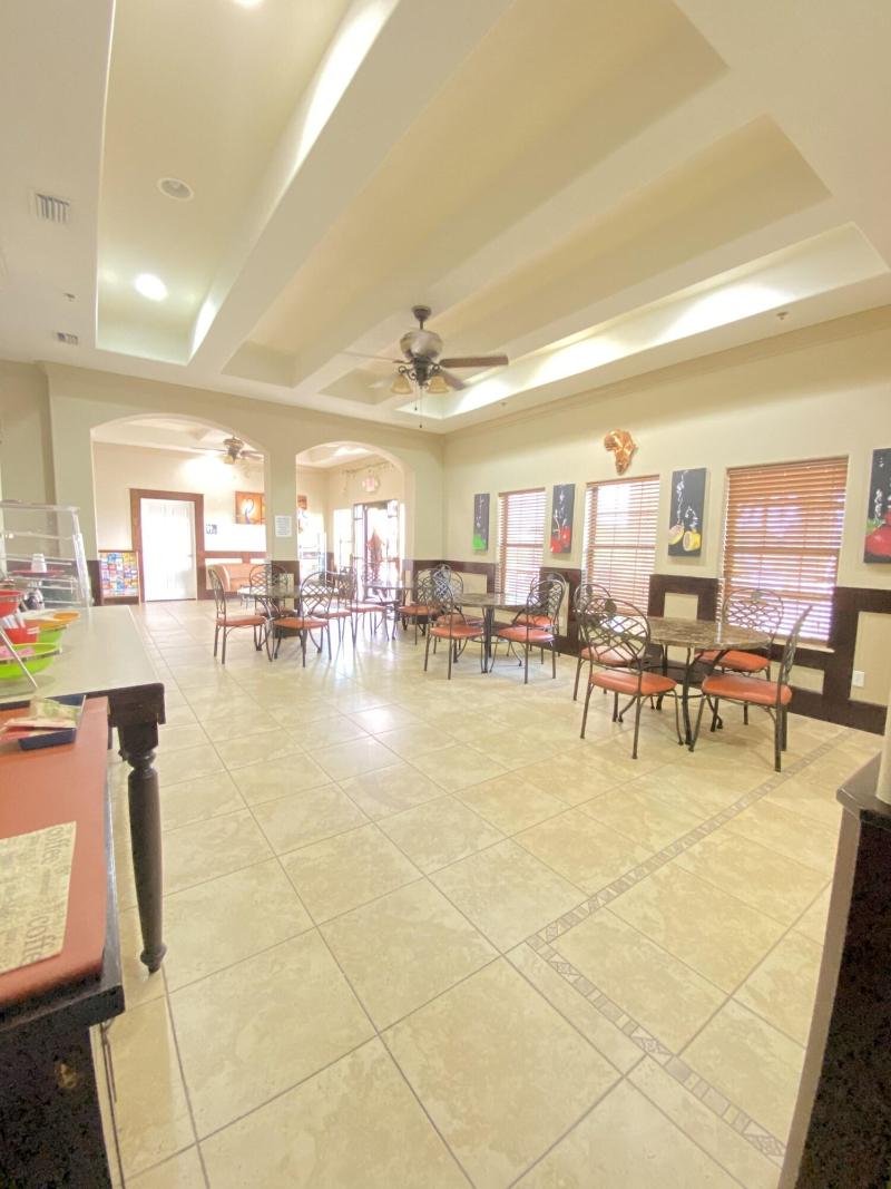 Weslaco Inn Weslaco Mercedes image