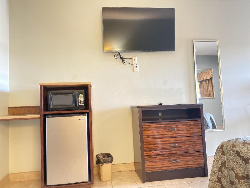 Weslaco Inn Weslaco Mercedes image