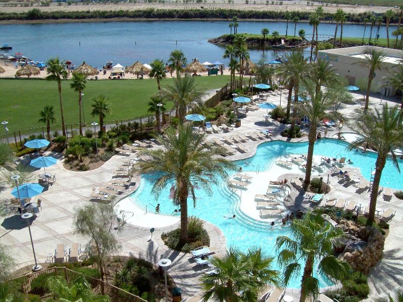 Avi Resort Casino image