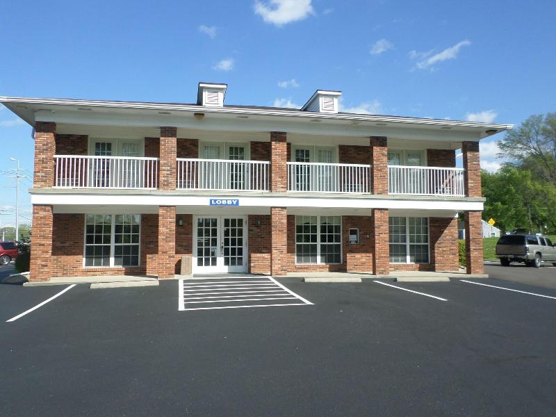 Richland Inn Lewisburg image