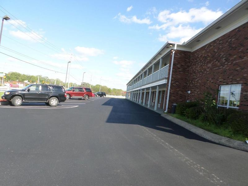 Richland Inn Lewisburg image
