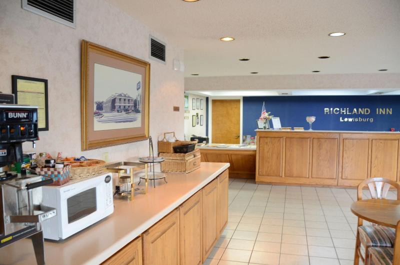 Richland Inn Lewisburg image