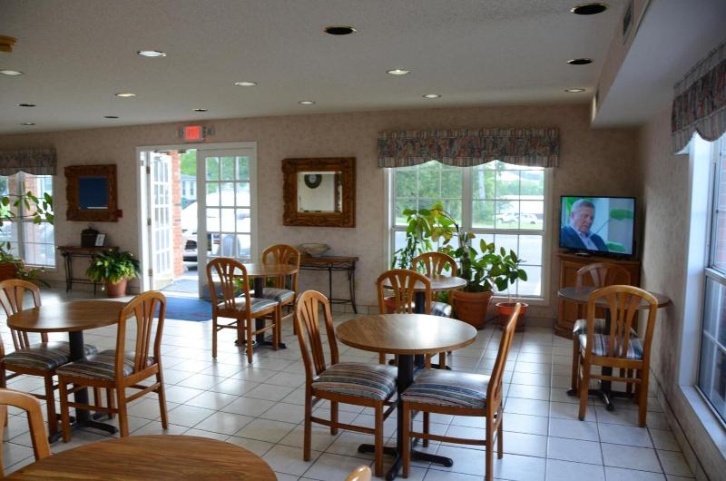 Richland Inn Lewisburg image