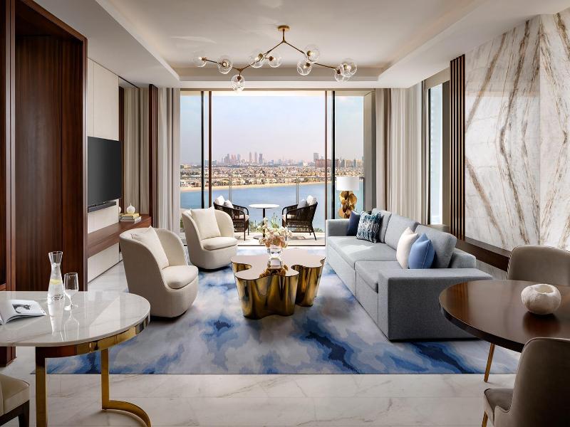 Atlantis, The Royal image