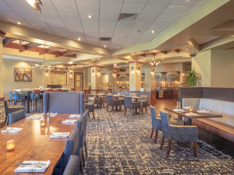 Auburn Marriott Opelika Resort Spa At Grand Nation image