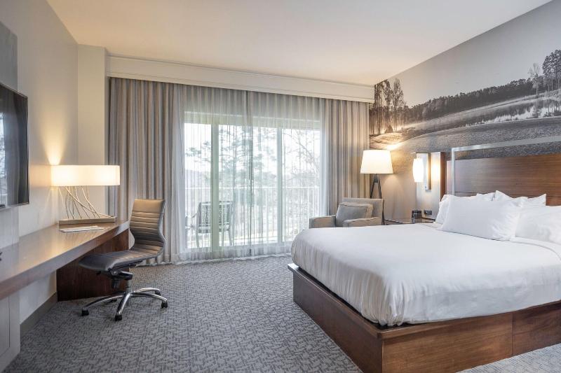 Auburn Marriott Opelika Resort Spa At Grand Nation image