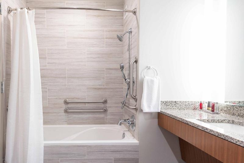 Auburn Marriott Opelika Resort Spa At Grand Nation image