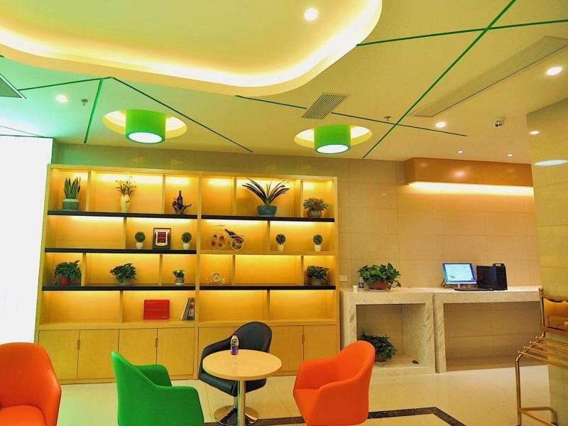 Vatica Hotel Xuzhou Suining East Bus Station Branc 4