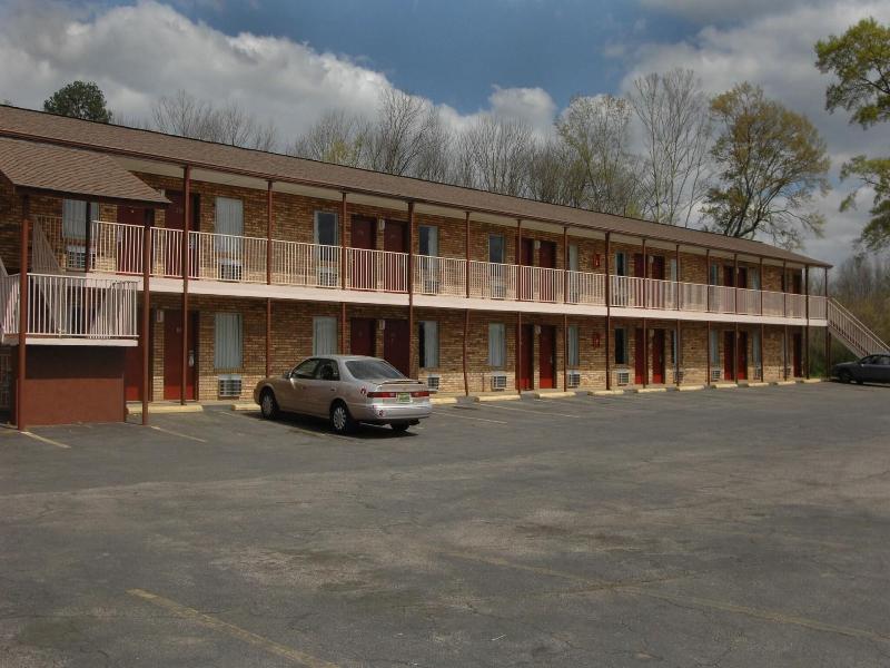 Red Carpet Inn Anniston Oxford