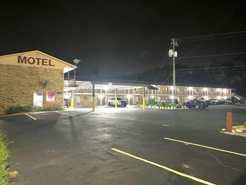 Red Carpet Inn Anniston Oxford