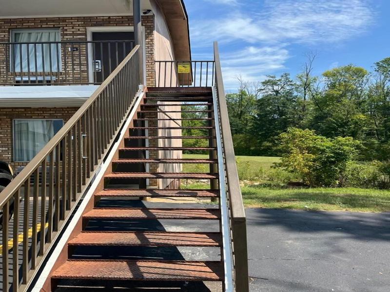 Red Carpet Inn Anniston Oxford