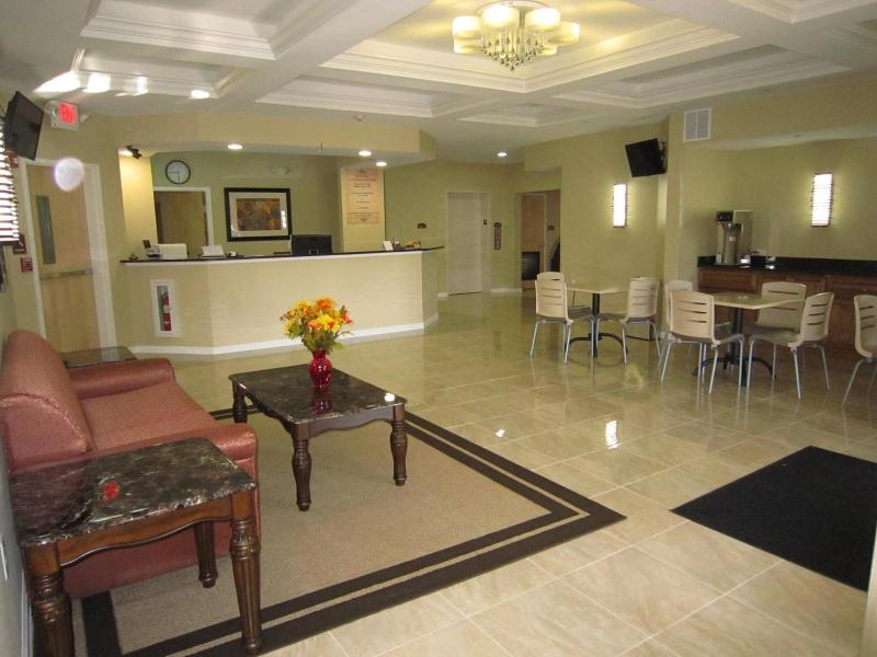 Red Carpet Inn And Suites Monmouth Junction image