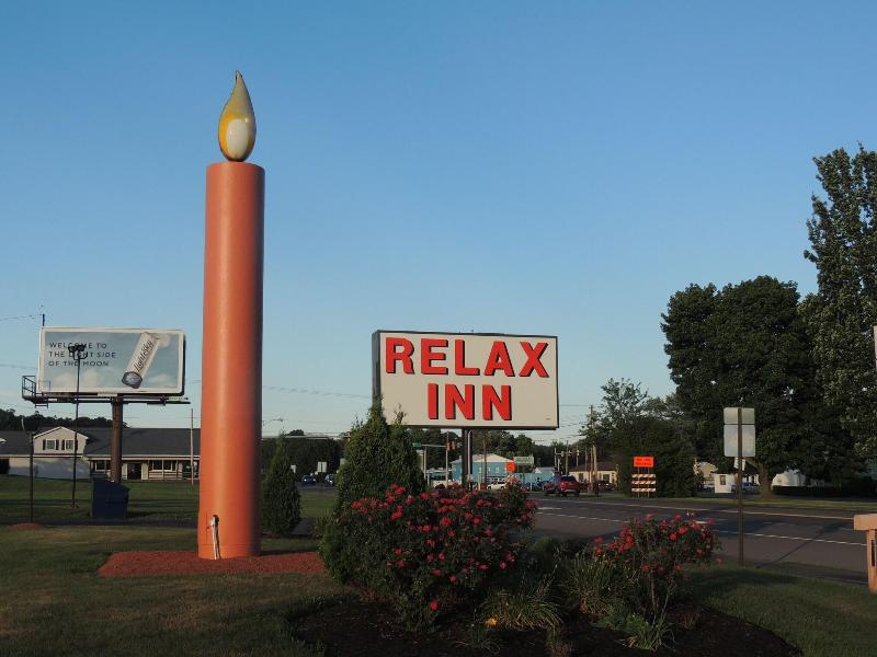 Relax Inn Bloomsburg image