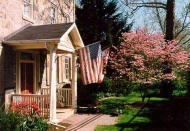 Wayside Inn Bed And Breakfast image