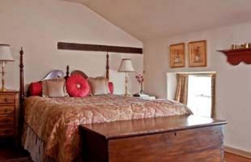Wayside Inn Bed And Breakfast image