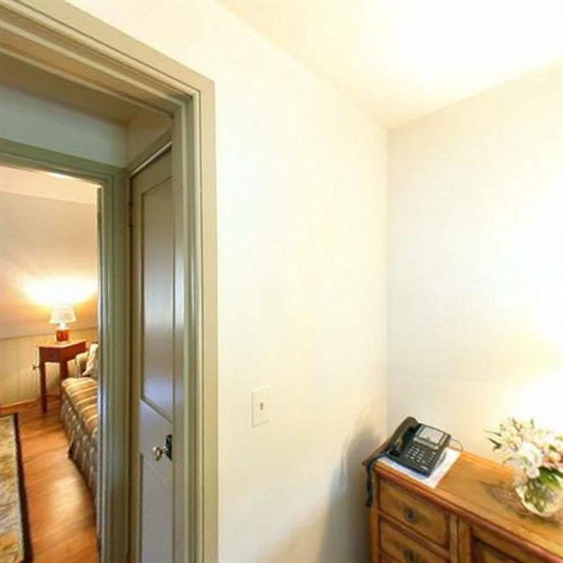 Wayside Inn Bed And Breakfast image