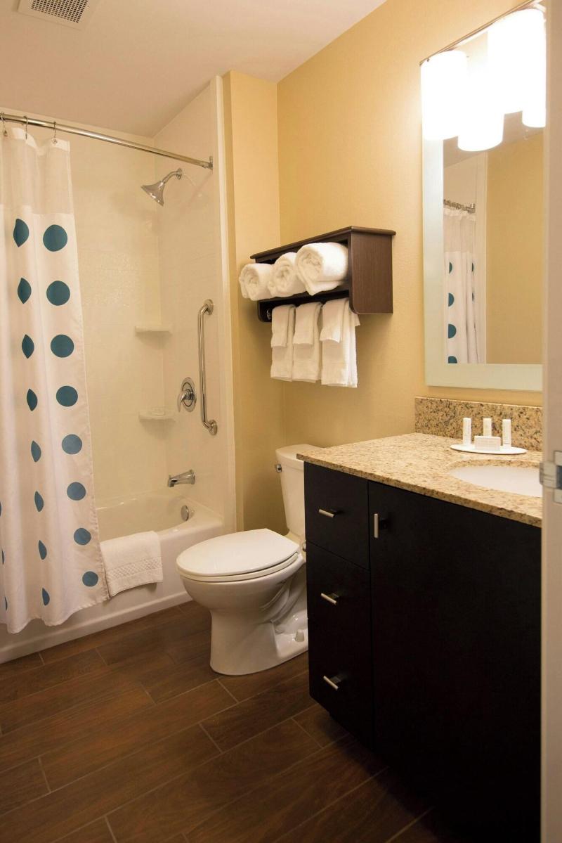 Towneplace Suites By Marriott Lincoln North image