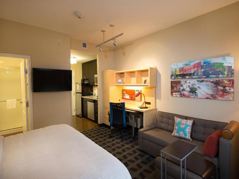 Towneplace Suites By Marriott Lincoln North image