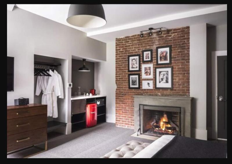 The George Montclair image