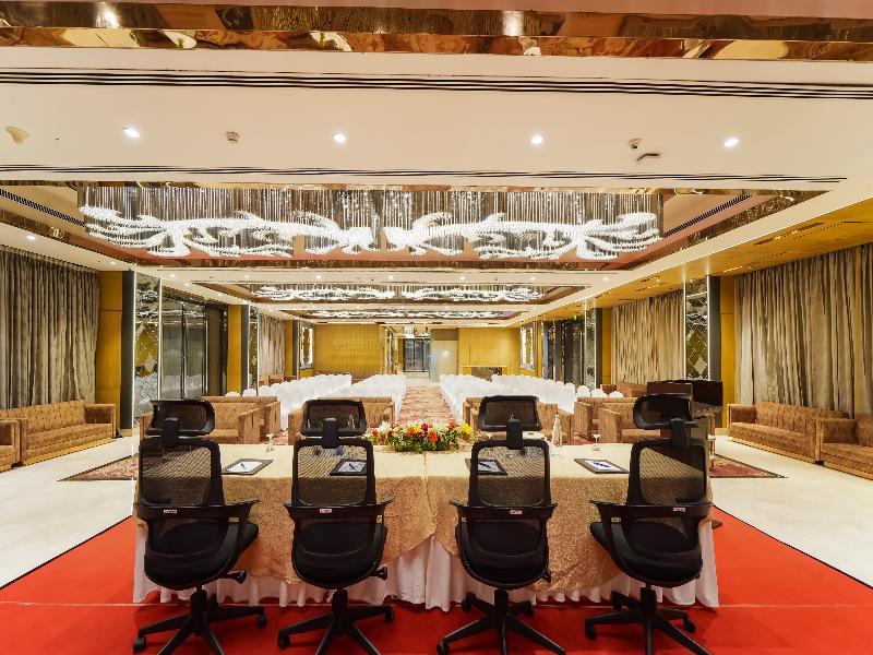 Radisson Blu Towers Kaushambi Delhi NCR image