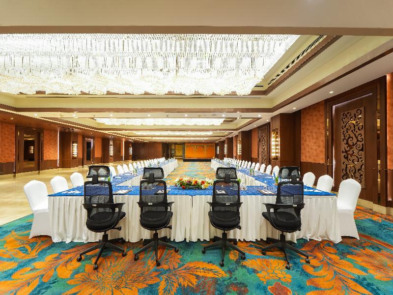 Radisson Blu Towers Kaushambi Delhi NCR image
