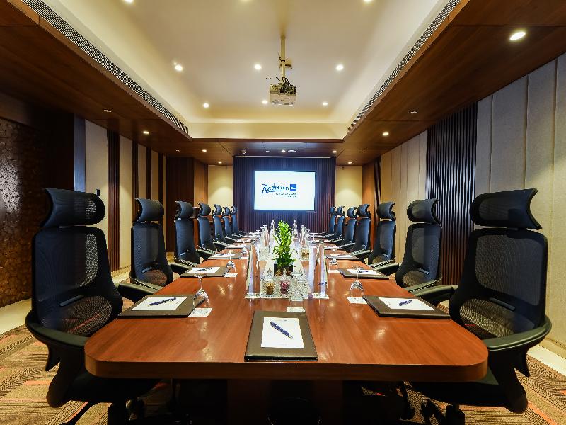 Radisson Blu Towers Kaushambi Delhi NCR image
