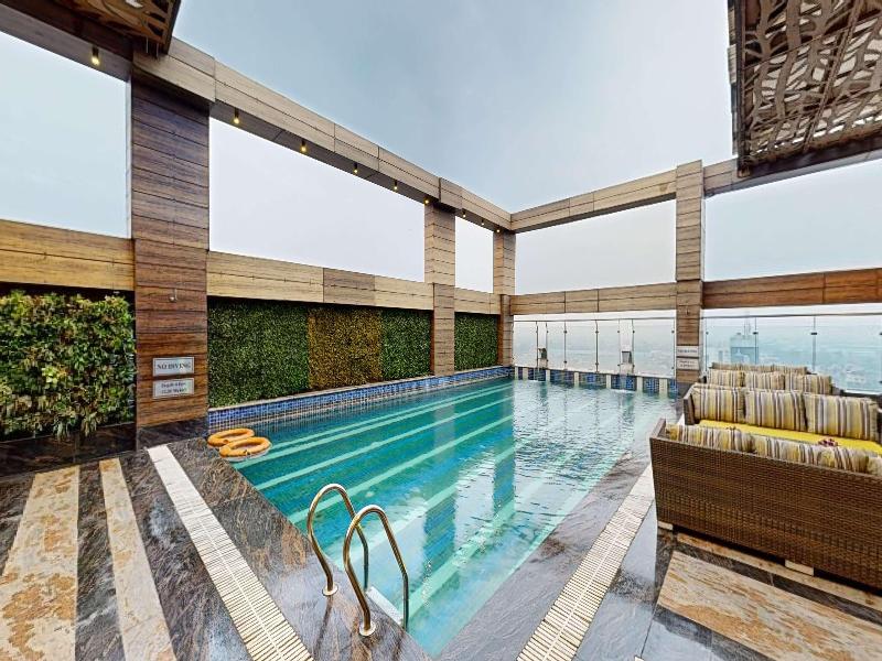 Radisson Blu Towers Kaushambi Delhi NCR image
