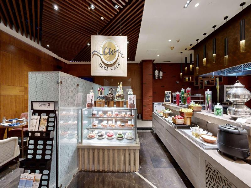 Radisson Blu Towers Kaushambi Delhi NCR image