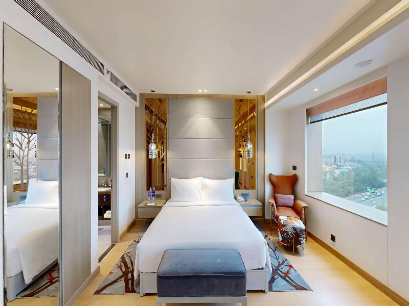 Radisson Blu Towers Kaushambi Delhi NCR image