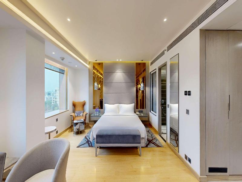 Radisson Blu Towers Kaushambi Delhi NCR image